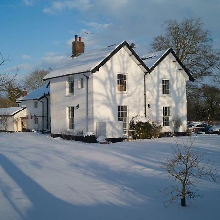 Old Rectory - Scoulton Apartment Great Ellingham ภายนอก รูปภาพ
